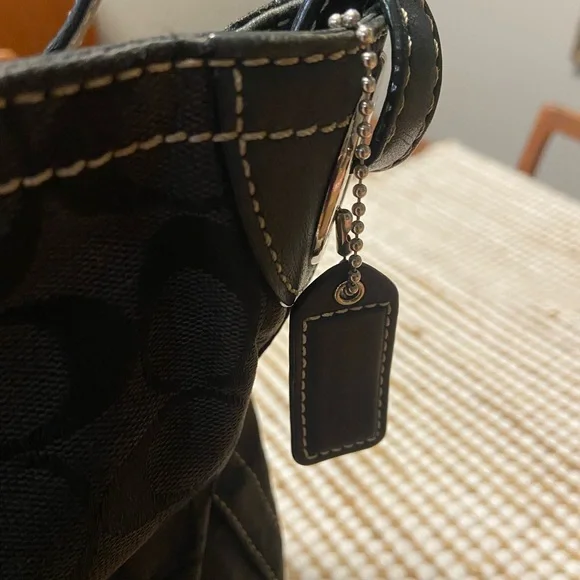 Coach Black Leather and canvas bag - Picture 2 of 5